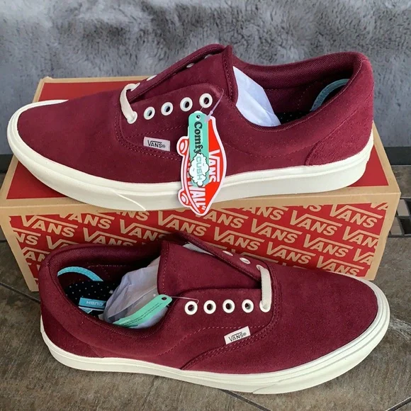 VANS COMFYCUSH ERA FRESHMAN PORT ROYAL/MARSHMALLOM WMNS Sneakers - Picture 4 of 15